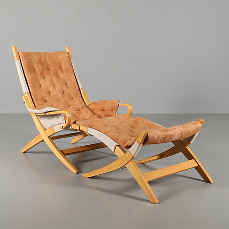 dansk fåtölj Fåtölj Med Fotpall, Dansk Design. 1970-Tal. Möbler - Fåtöljer & Stolar - Auctionet