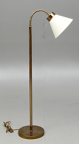 golvlampor svenskt tenn Golvlampa Firma Svenskt Tenn Modell 1838. Belysning & Lampor - Golvlampor - Auctionet