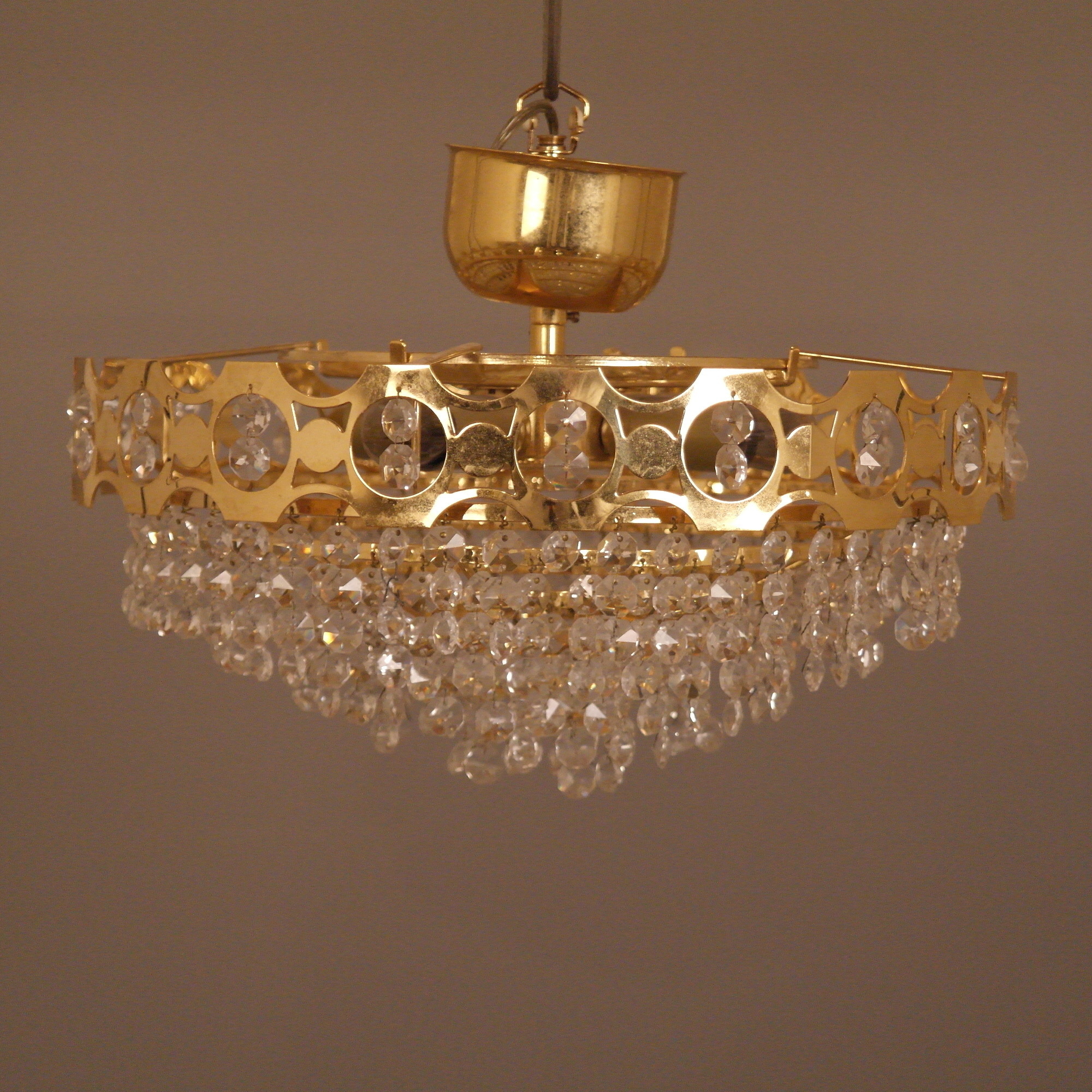 kristallplafond mässing Kristallplafond, Mässing, 1900-Tal. Belysning & Lampor - Taklampor - Auctionet