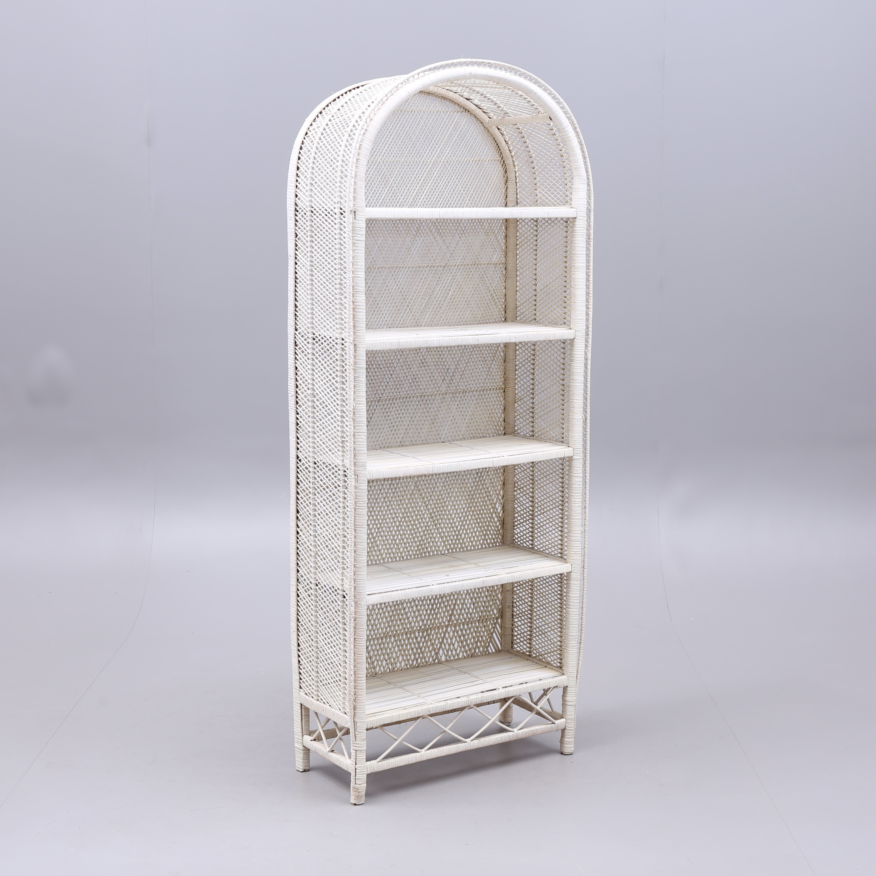 korghylla Korghylla, 1900-Talets Andra Hälft. Möbler - Skåp & Hyllor - Auctionet