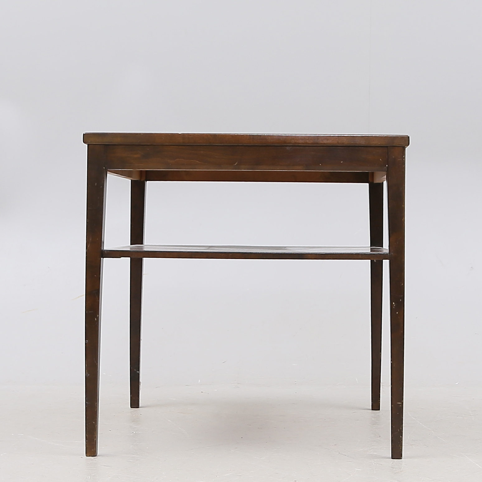 Soffbord Trä Med Glasskiva Bilder för 1238294. SOFFBORD, trä, med glasskiva, ca 1940.