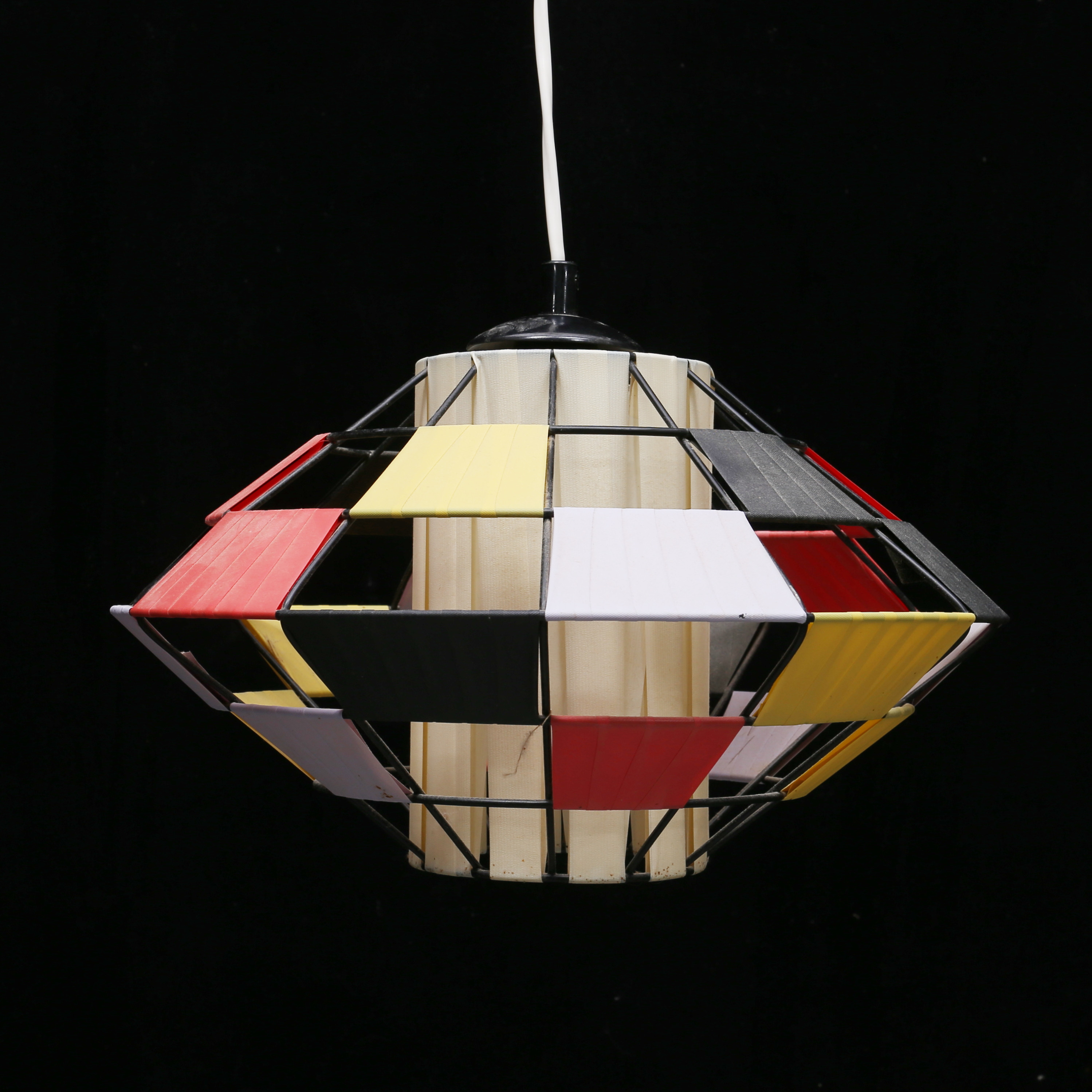 taklampa retro Taklampa, Retro, String. Belysning & Lampor - Taklampor - Auctionet