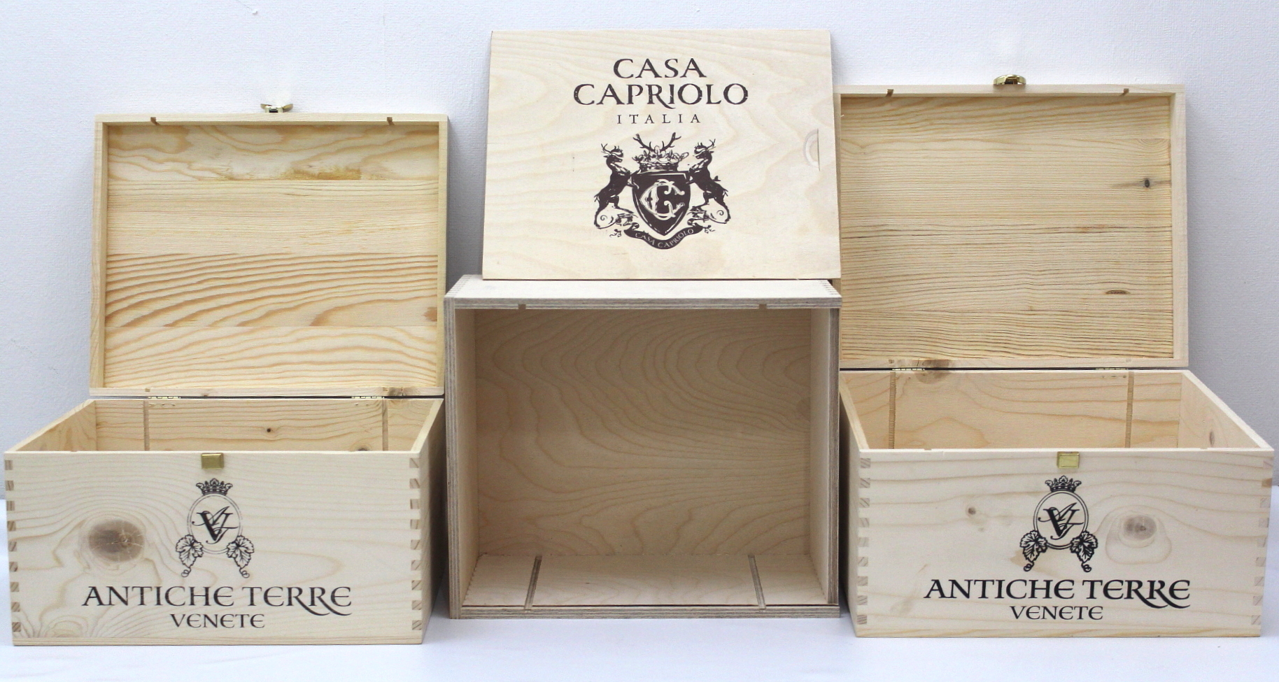 VINLÅDOR av trä, 7 st. Övrigt Övrigt