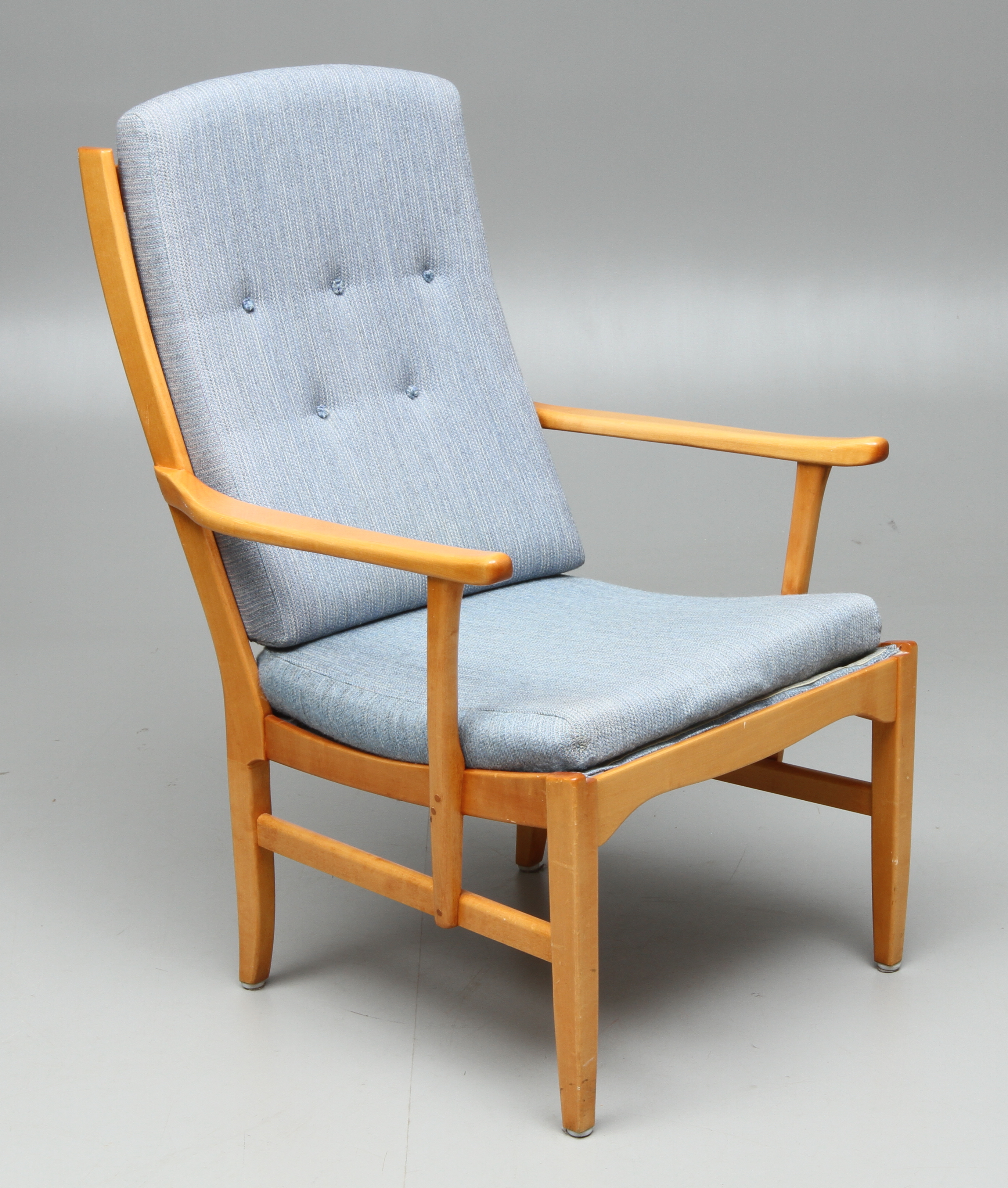 Armchair, "Ulfåsa", Carl Malmsten, Oh Sjögren. Furniture - Armchairs & Chairs - Auctionet