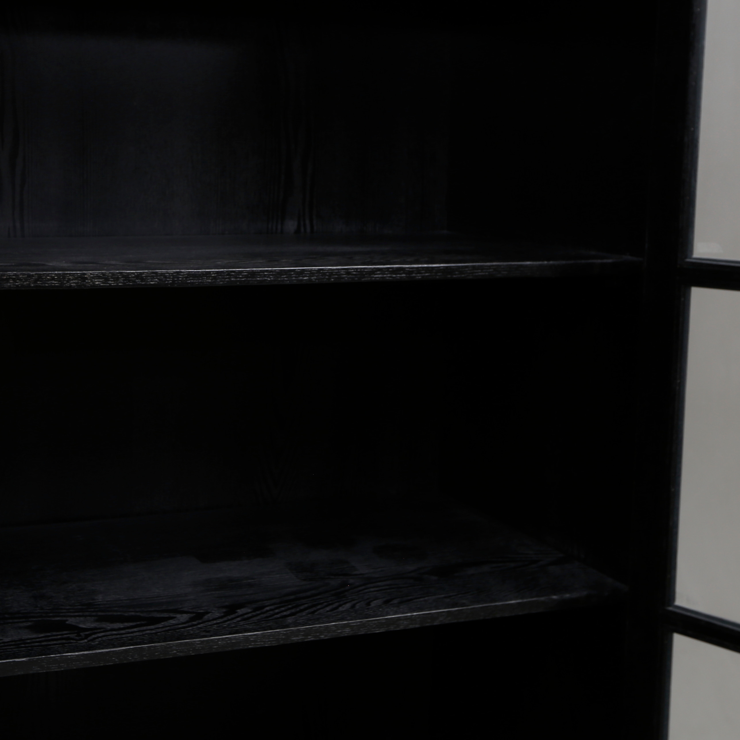 Vitrinskåp York VITRINSKÅP, "York", MIO. Möbler Skåp & Hyllor