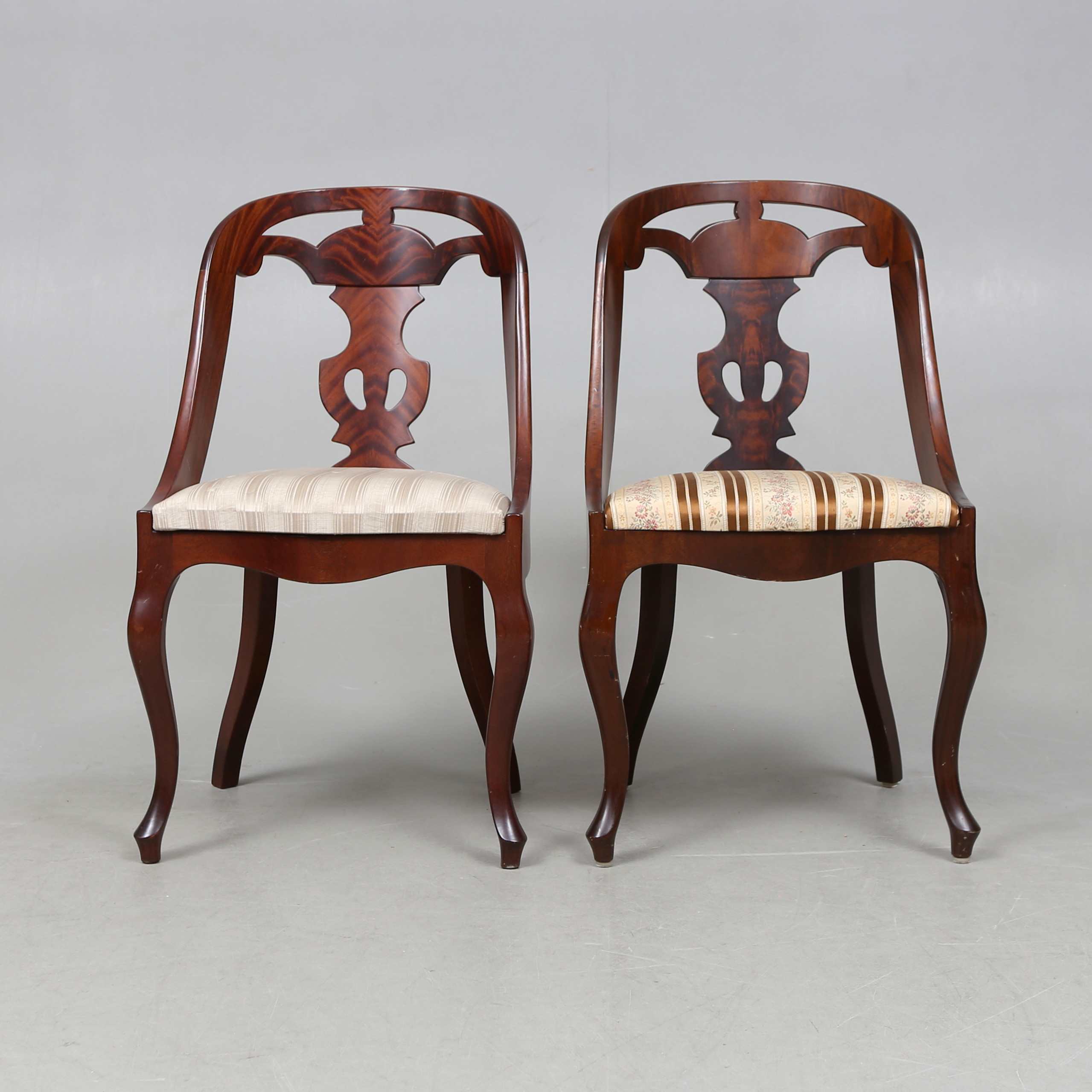 alsterbro möbler Gothenburg Chairs, A Pair, Alsterbro Möbler Ab. Furniture - Armchairs & Chairs - Auctionet