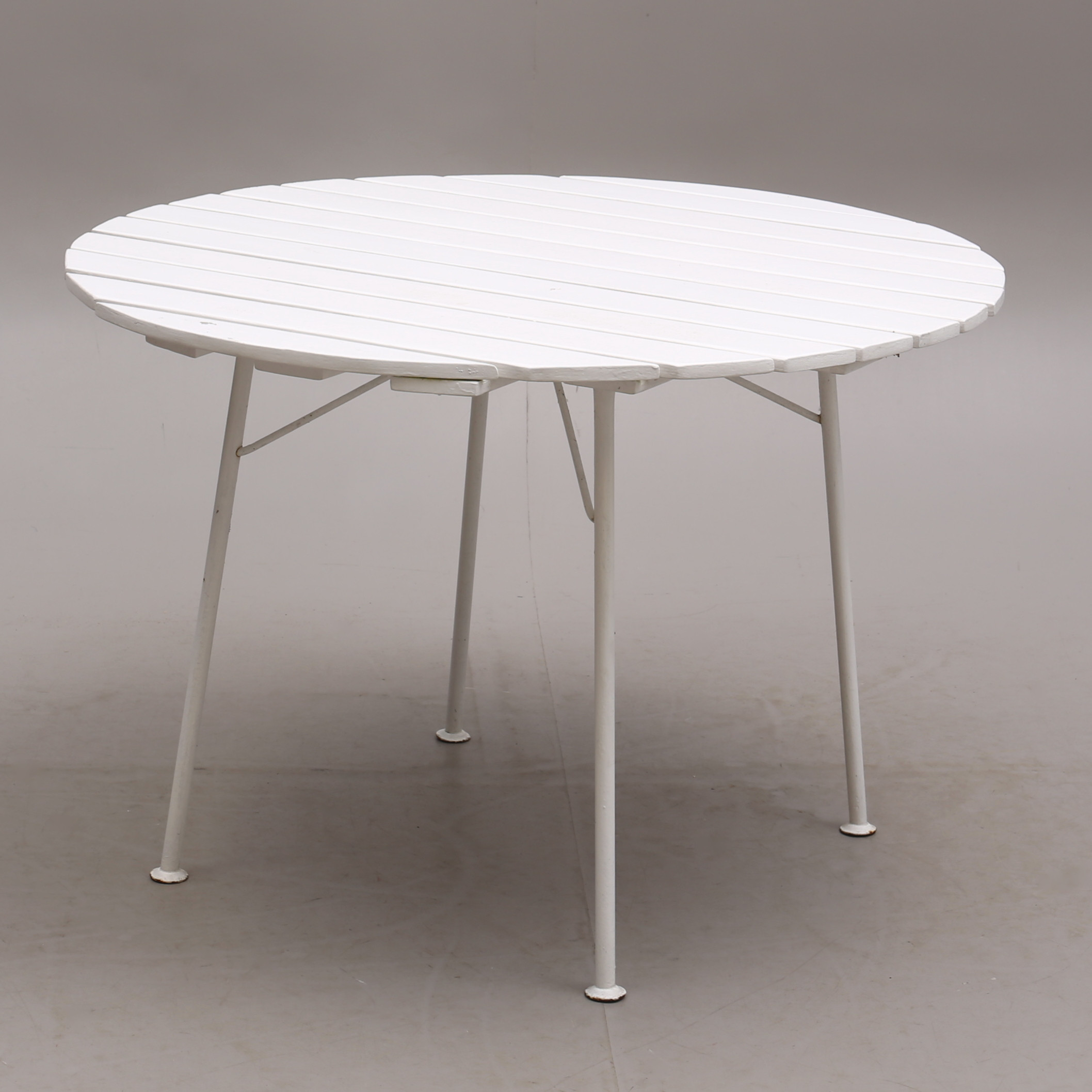 Images for 2503229. GARDEN TABLE, round, metal/wood.