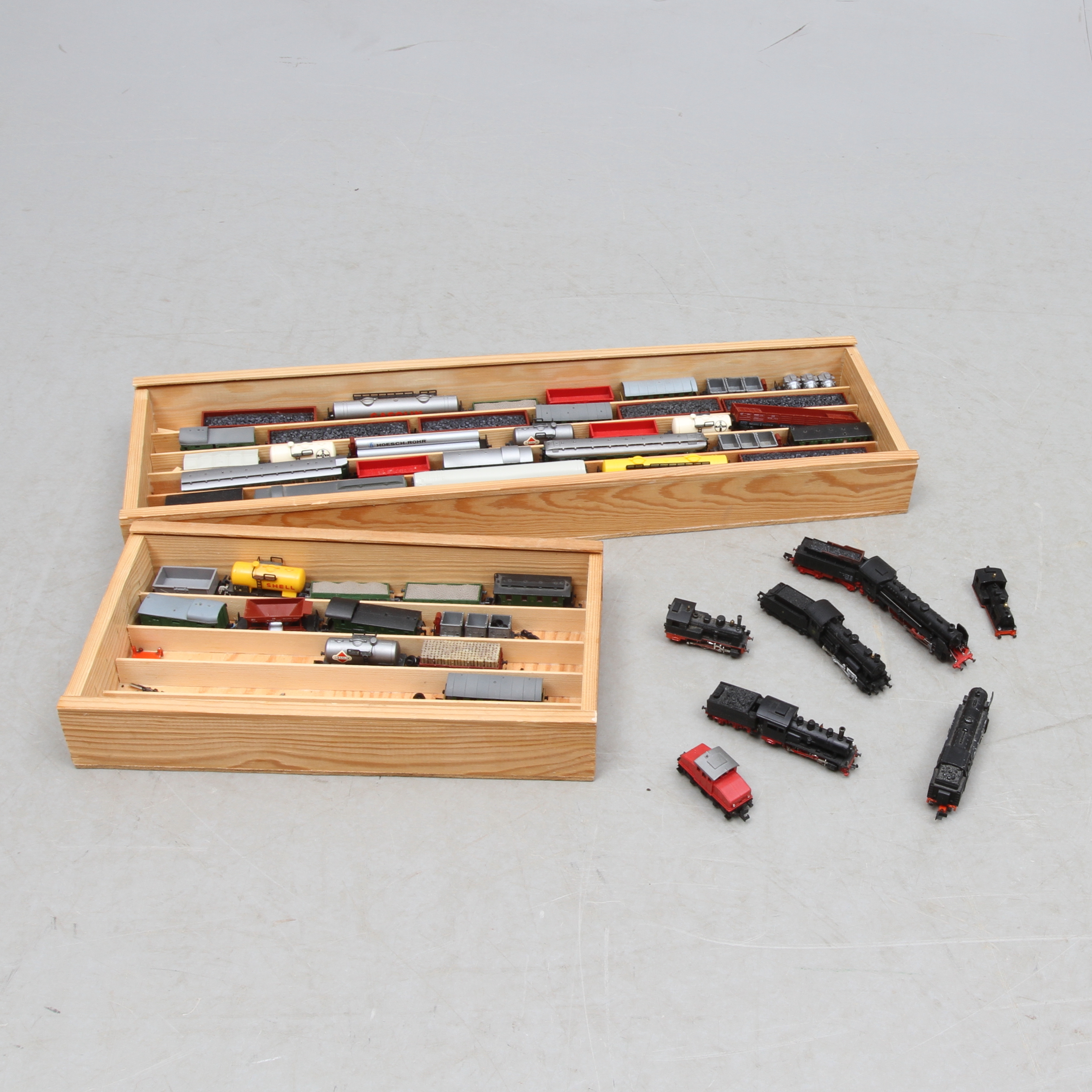 Images for 291804. MODEL TRAIN ARNOLD RAPIDO scale N. 6 and