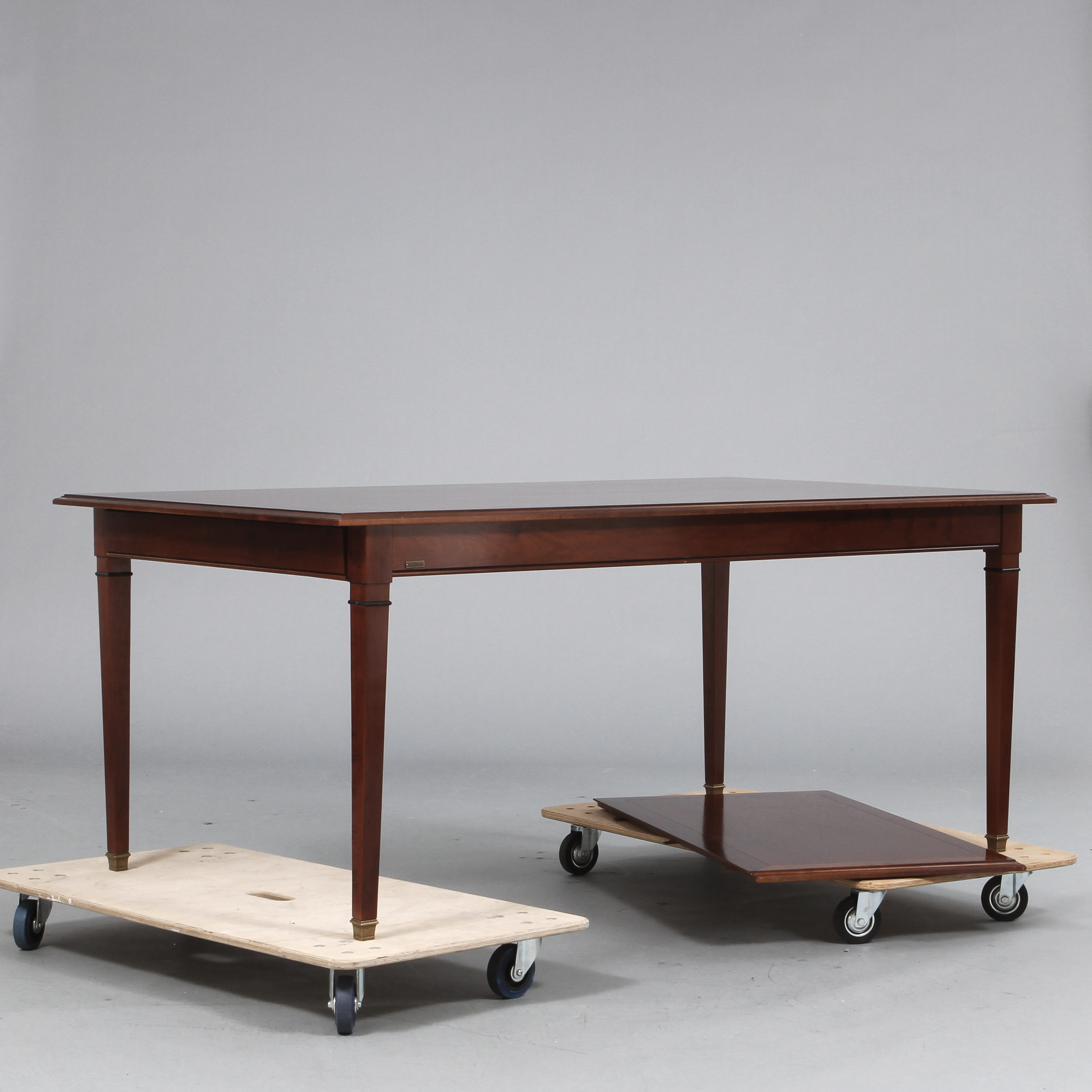 Grange Möbler MATSALSMÖBEL, 11 delar, "Grange". Möbler Matsalsmöbler