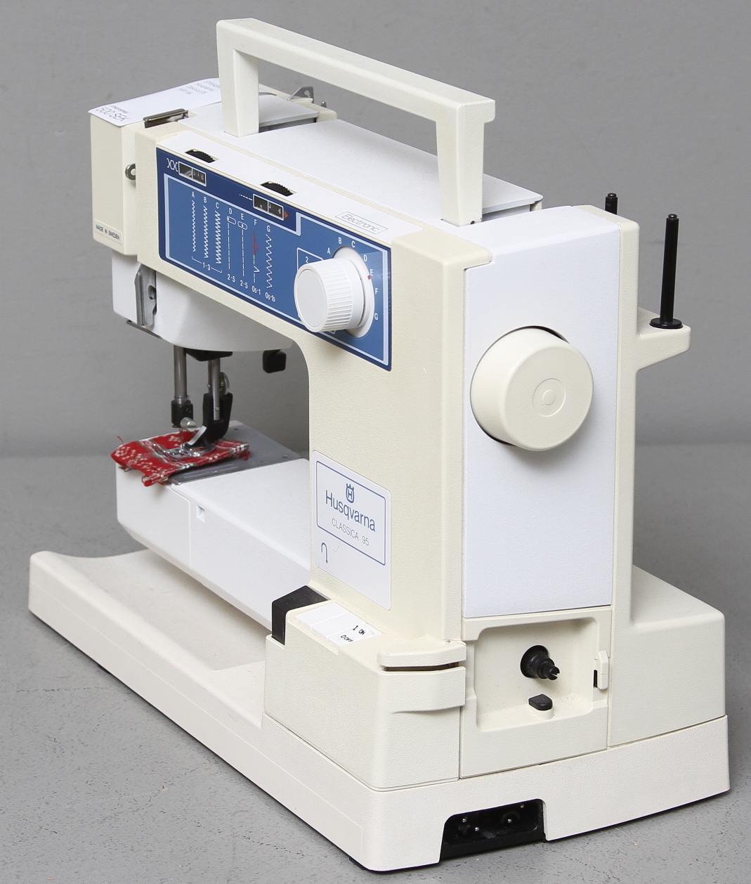 Images for 306231. SEWING MACHINE, Husqvarna Classica 95, 1900s