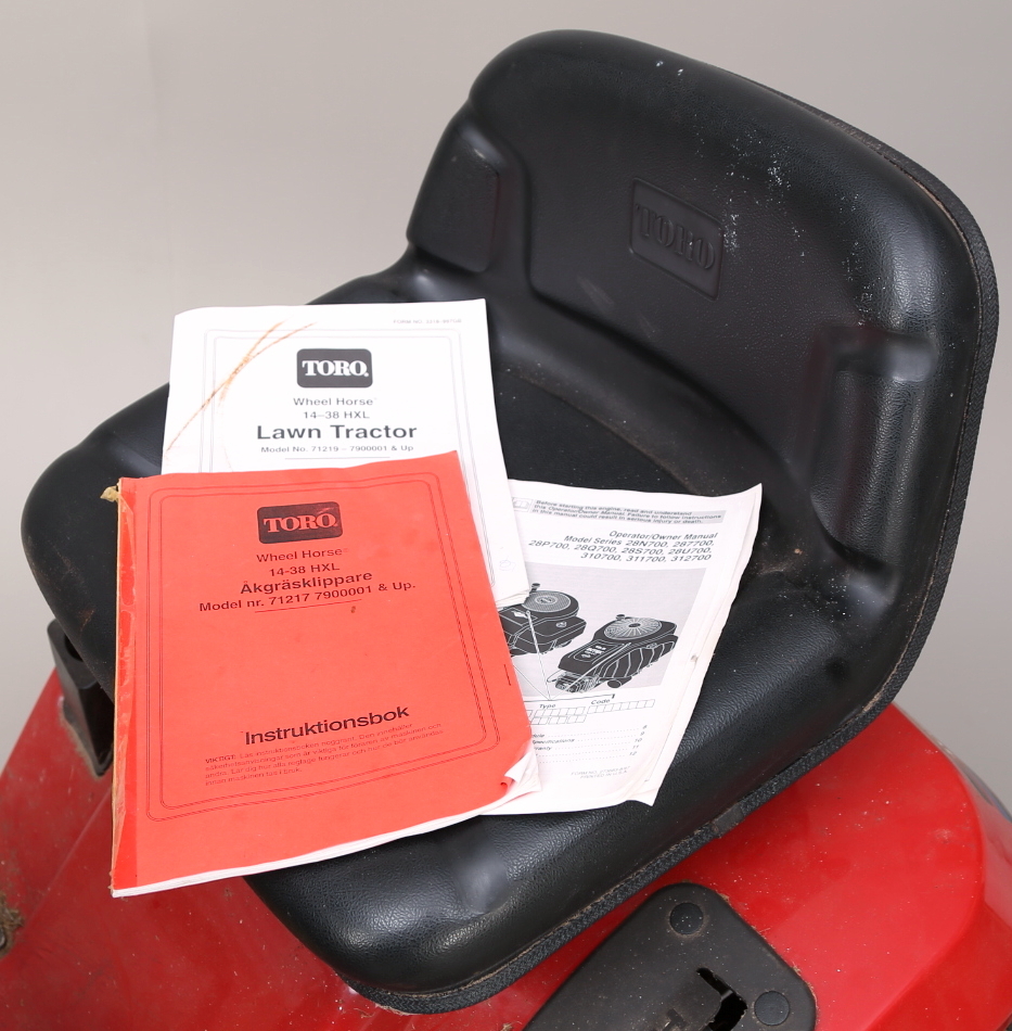 Images for 327446. RIDING MOWERS Toro, Wheel Horse, 14-38 HXL. - Auctionet