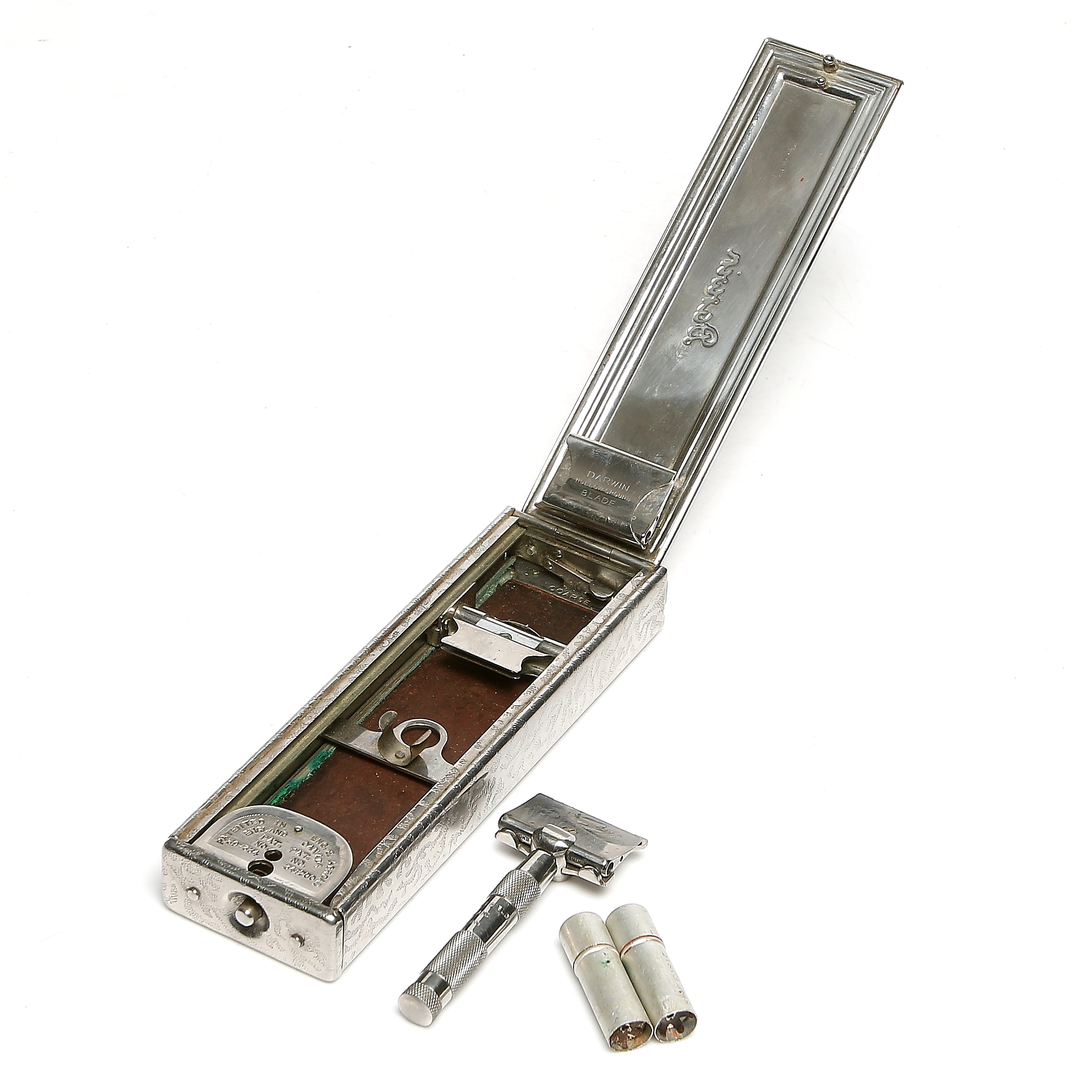 Bilder för 395000. RAKSET, "Darwin Safety Razor Hollow Ground". 1930tal.