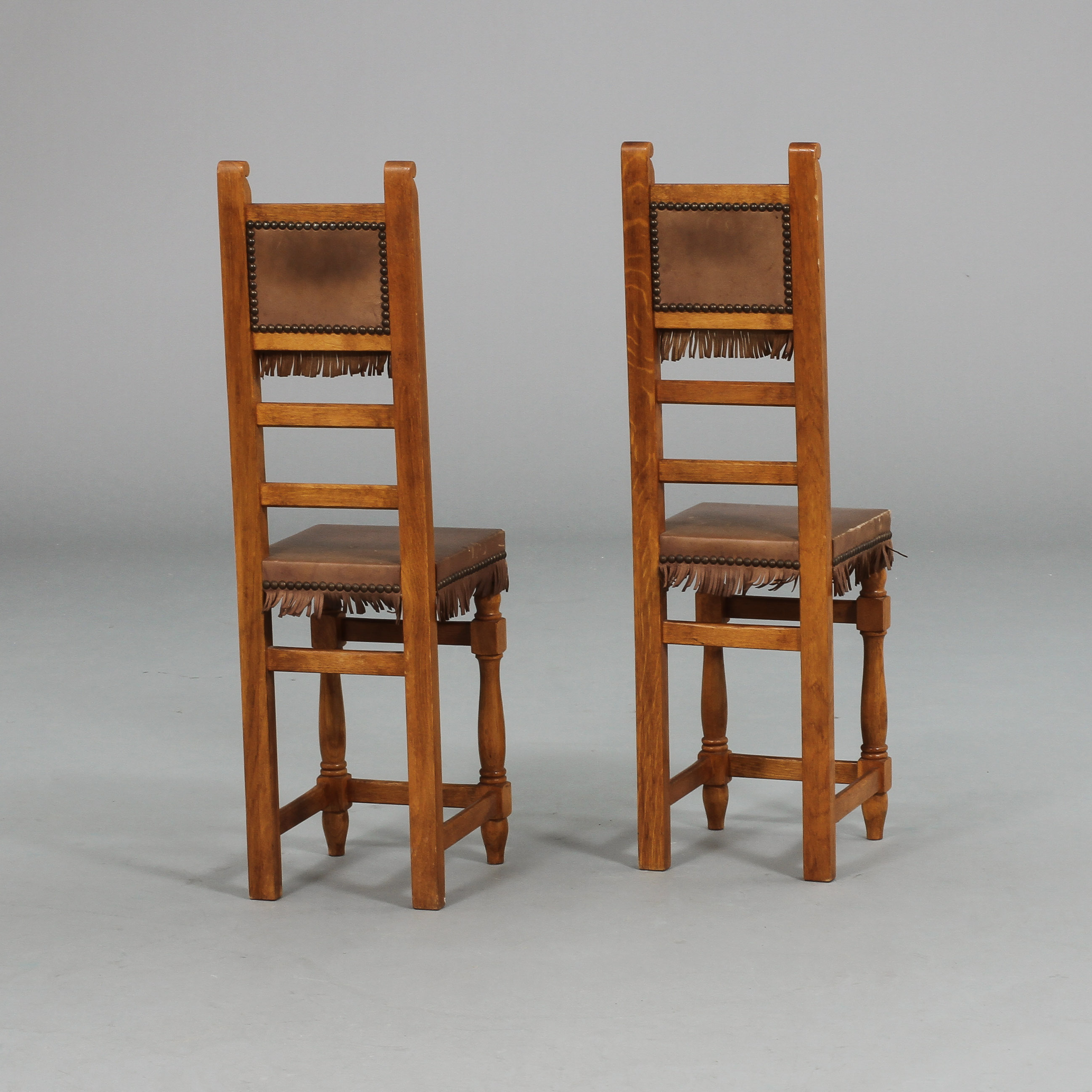 Barn Stolar BARNSTOLAR, ett par, 1900tal. Möbler Fåtöljer & Stolar