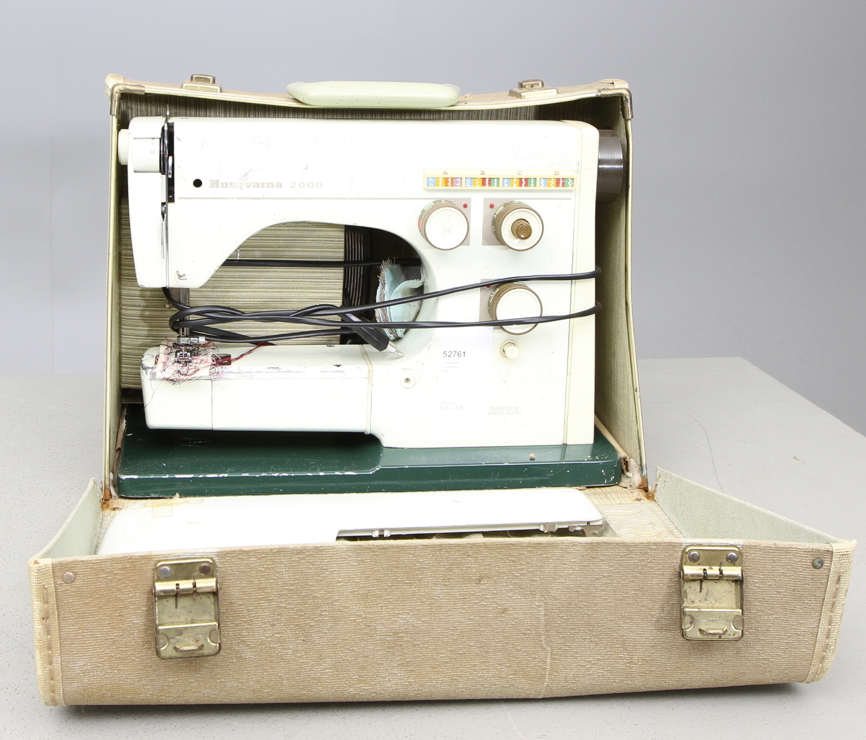 Images for 52761. SEWING MACHINE, Husqvarna 2000.