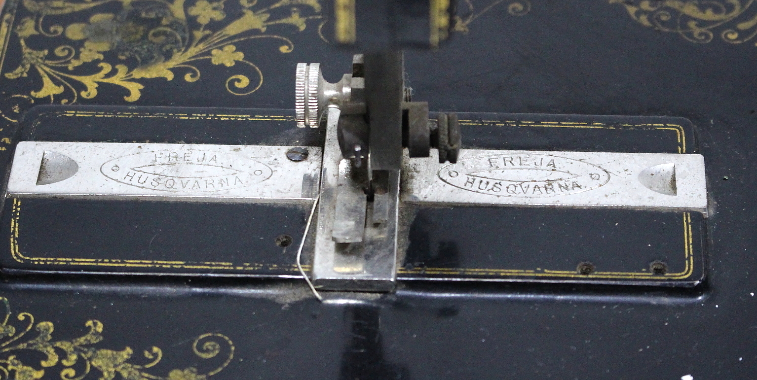 Images for 546596. SEWING MACHINE, Freja, Husqvarna.