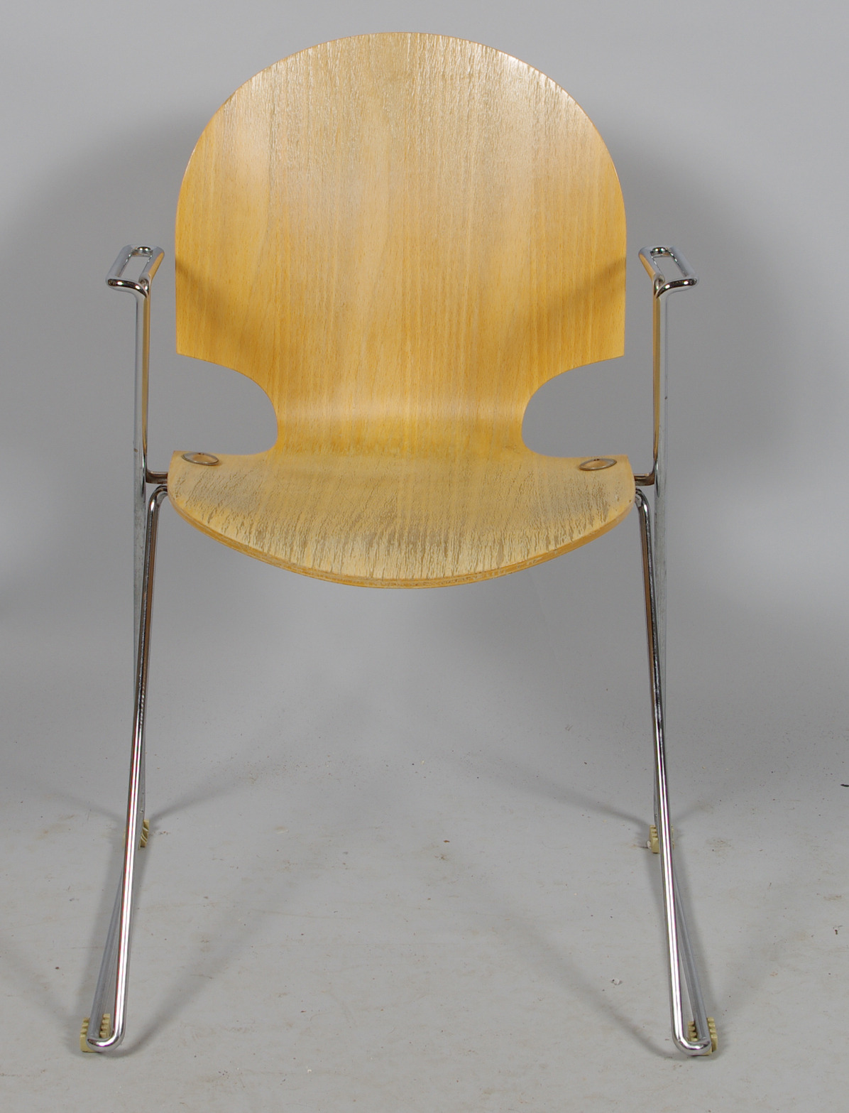 Fritz Hansen Karmstol Bilder för 55296. KARMSTOL, Fritz Hansen, Danmark.