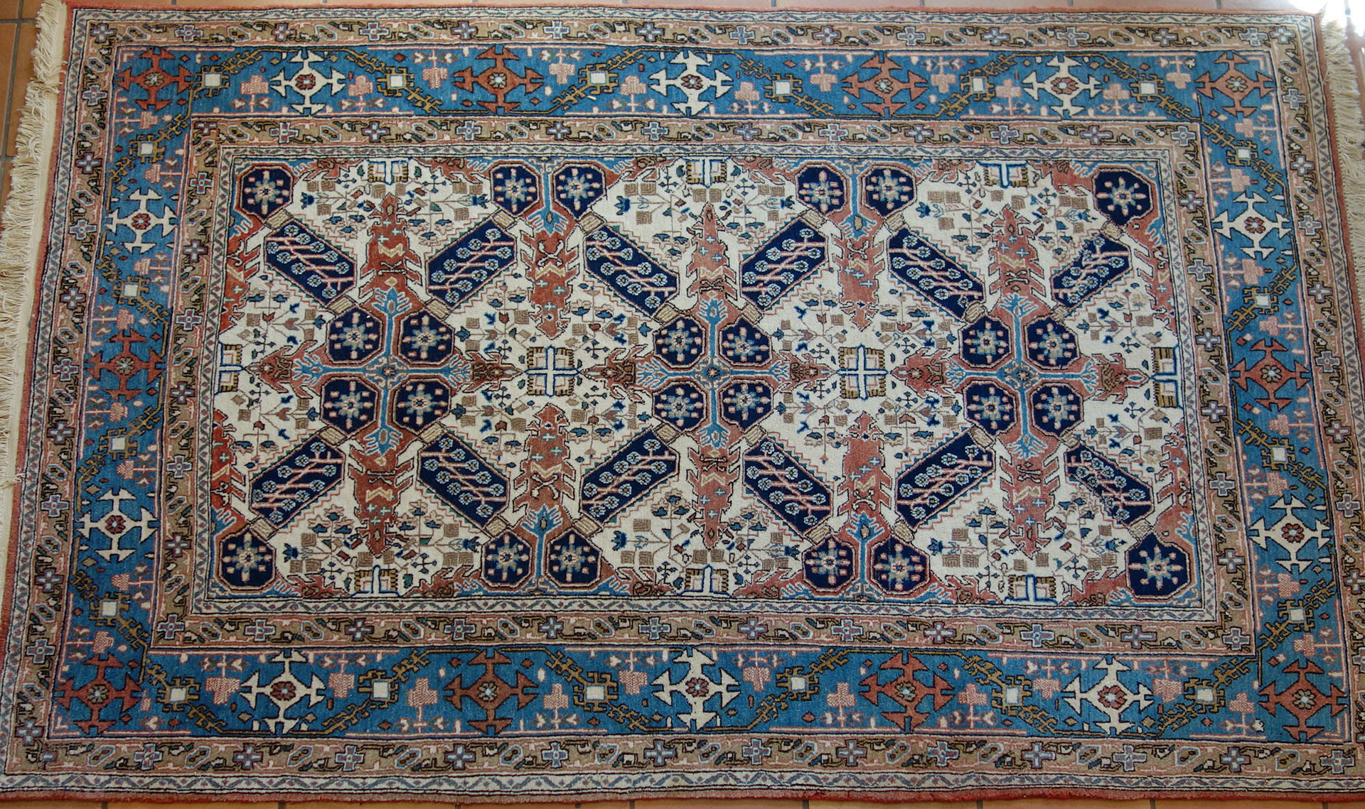 MATTA. Shirvan, 215x134 cm. Mattor & Textil Mattor