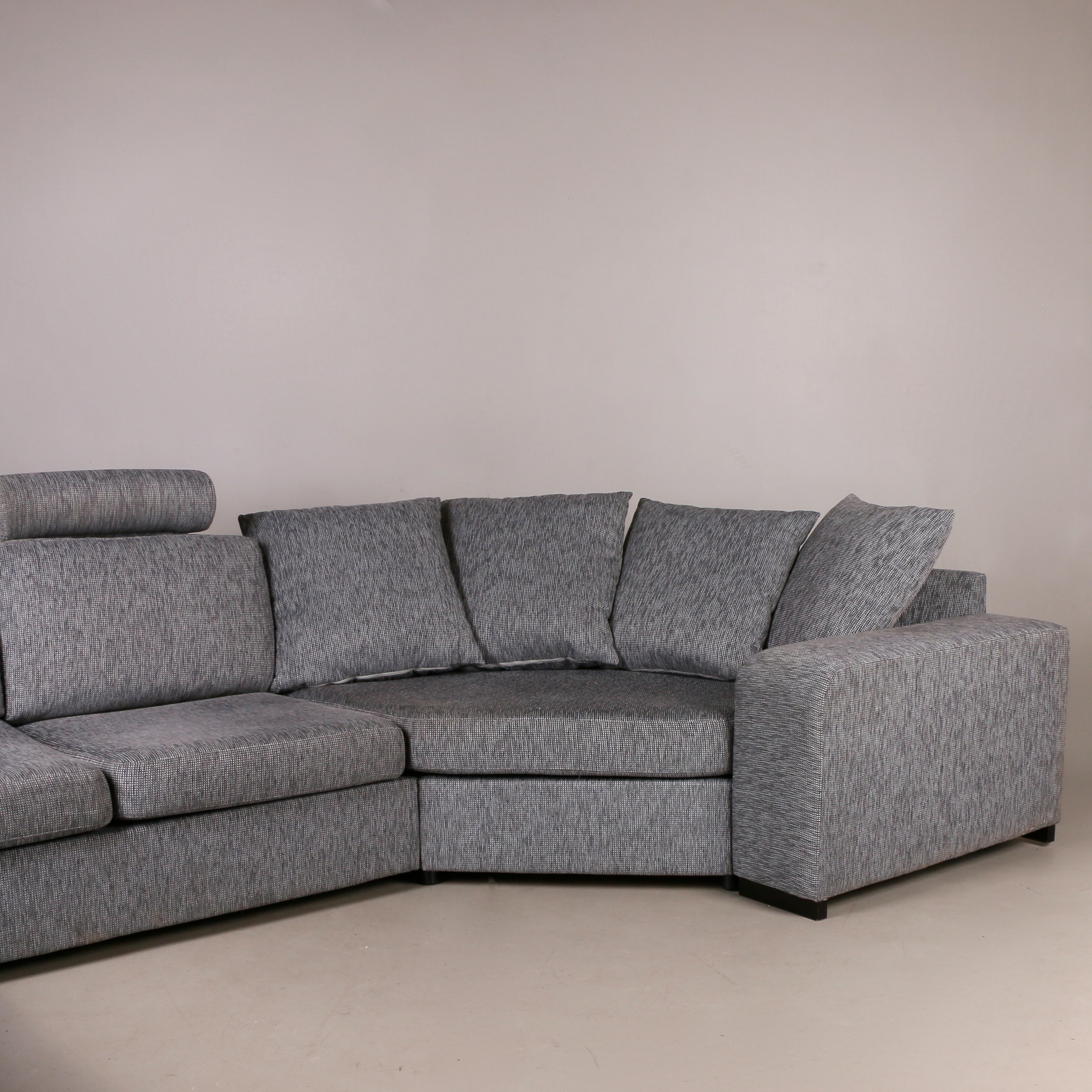 möbler mio Soffa, Med Divan, Mio Möbler, Samtida. Möbler - Soffor & Sittgrupper - Auctionet