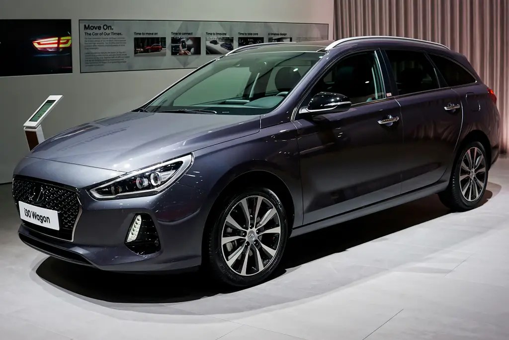 Hyundai i30 Kombi 1.4 TGDI Trend Benzin EUNeuwagen, Reimport bis zu