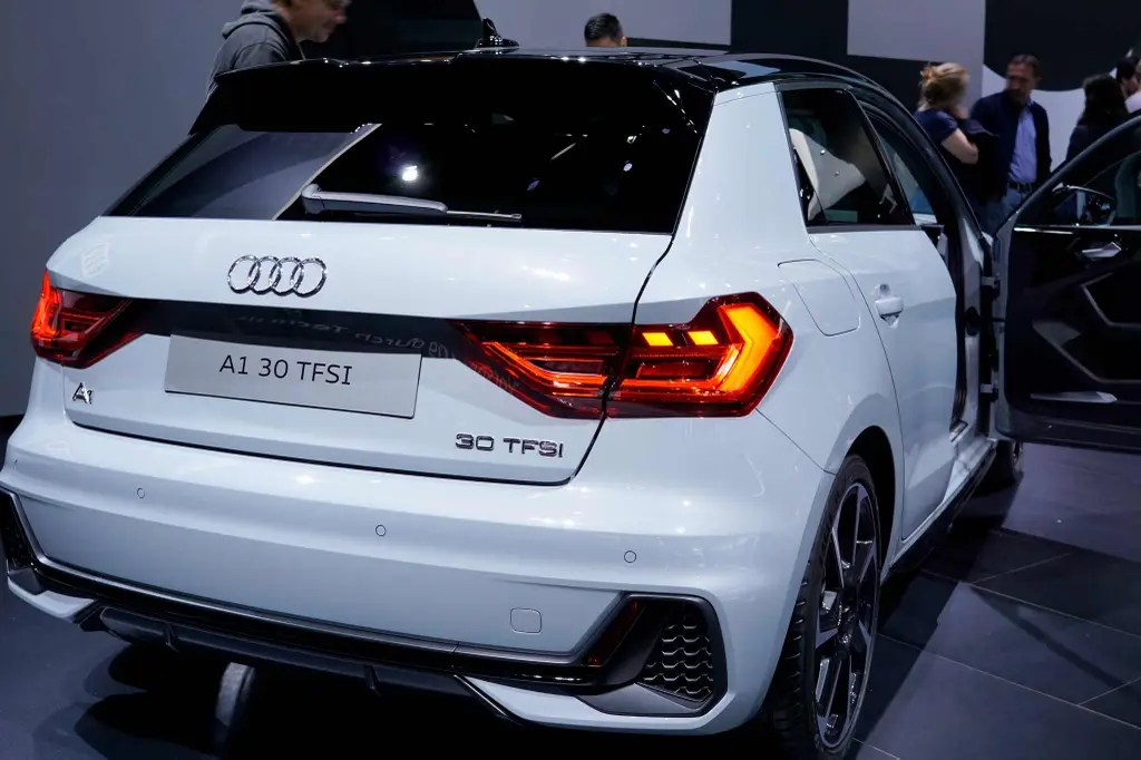 Audi A1 Sportback advanced EU Neuwagen, Jahreswagen // günstig kaufen