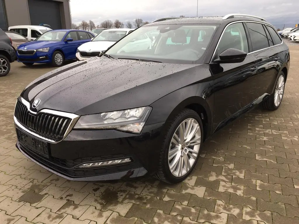 Skoda Superb Combi "L&K" (6) 1.4 TSI 218PS inkl. TOPLEDSCHEINW.+RÜCKL