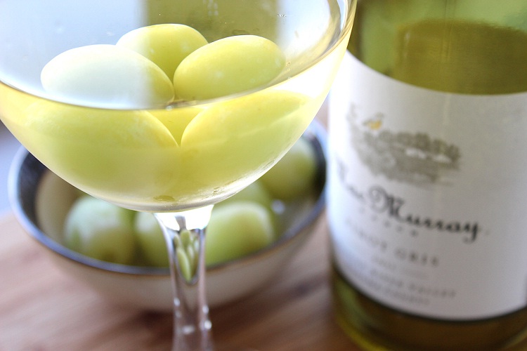 Frozen GrapesAmazing Booze Hacks