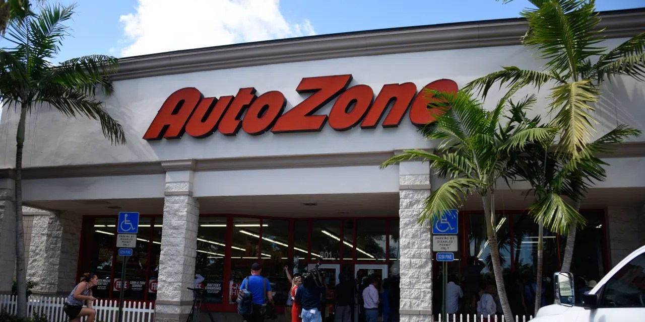AutoZone Stock Is Zooming Because Sales Roared Past Forecasts - Barron's