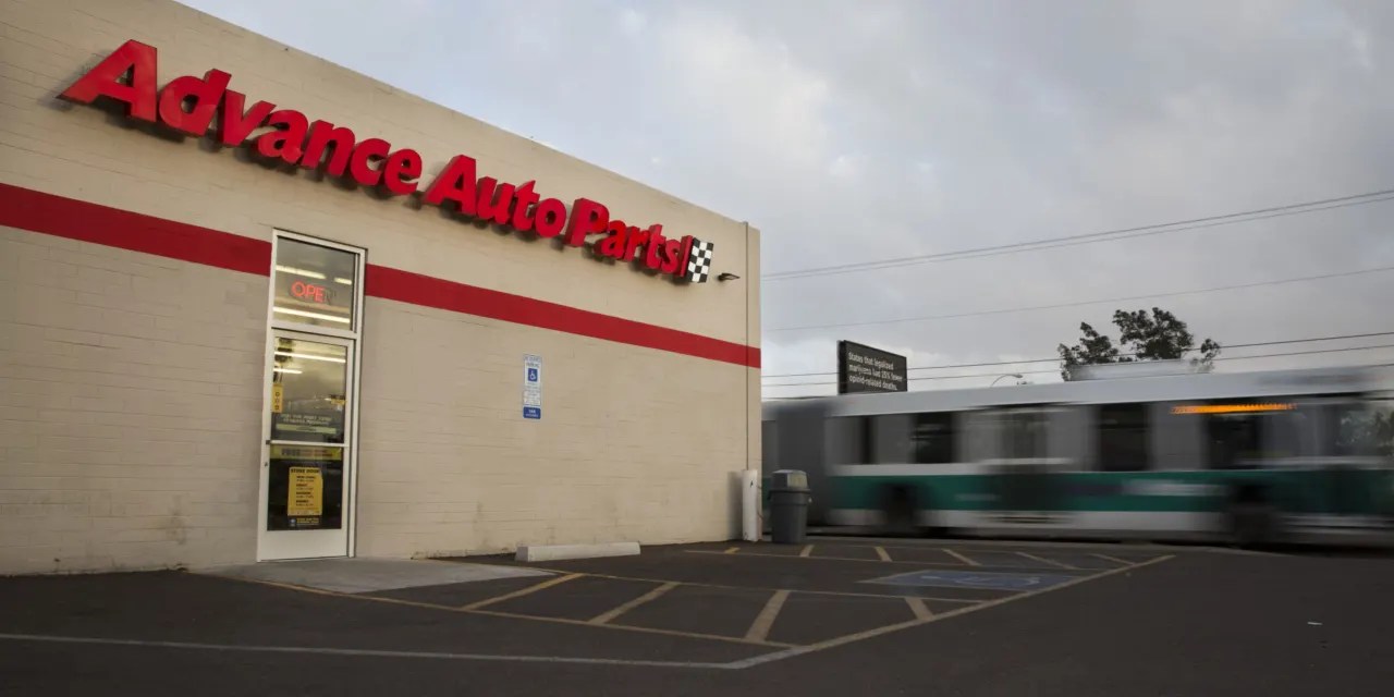 AutoNation and Advance Auto Parts Stock Everything’s Coming Up Roses