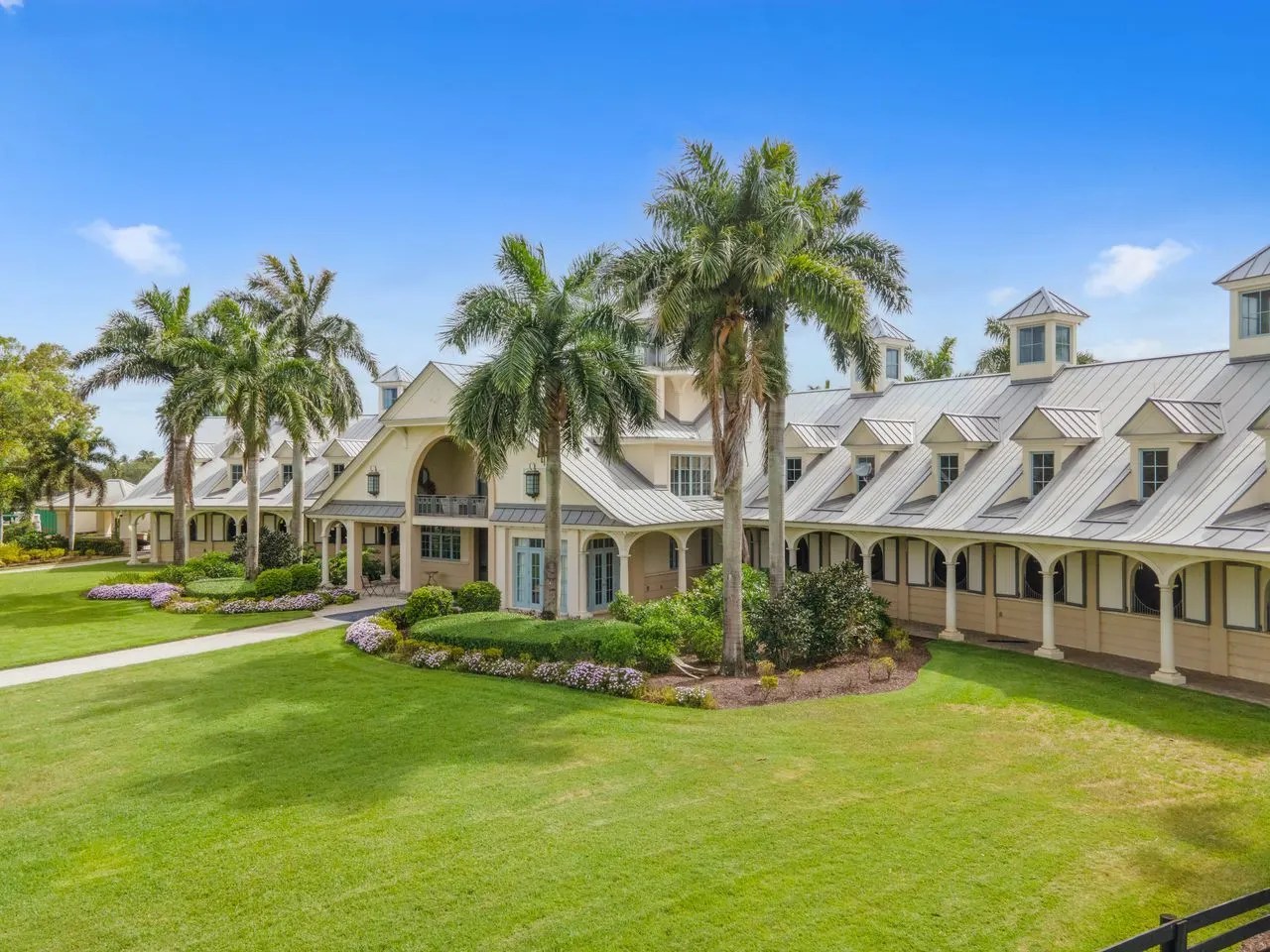 22Acre Equestrian Estate in Wellington, Florida, Sells for a Record