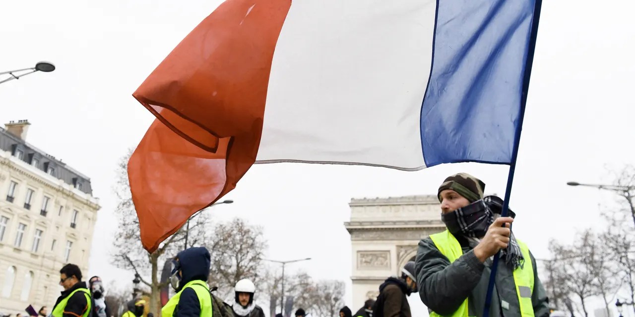 The Yellow Vest Protests, Emmanuel Macron, and What’s Next ...