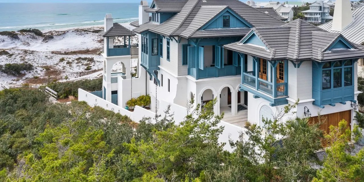 A Nautically Inspired Florida Home on the Gulf of Mexico Lists for Nearly 13 Million Penta