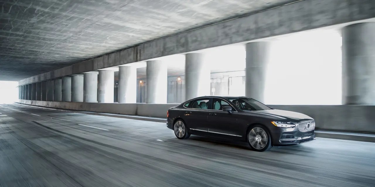 Are Volvos All-Wheel Drive Systems Worth It?