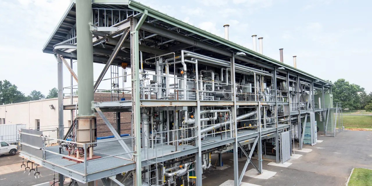 Cheap Natural Gas Sparks Offbeat Idea Make Gasoline Barron's