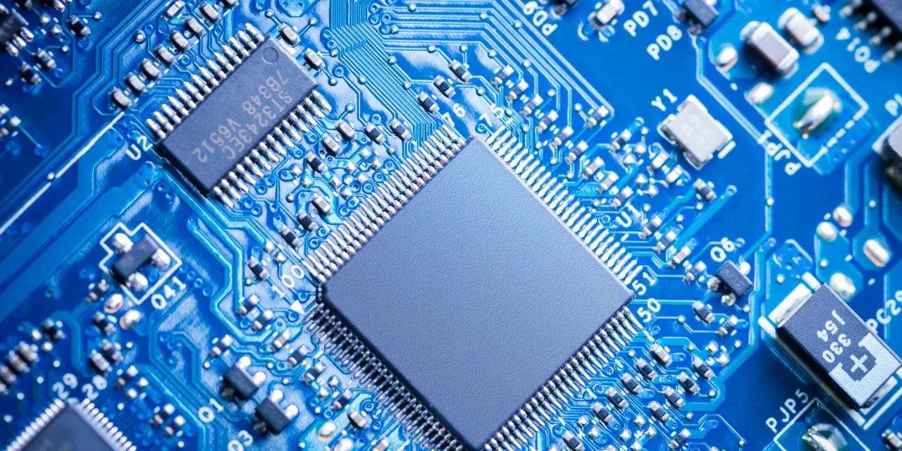 Microsoft, Alphabet Earnings Show Markets Need AI After Fed Cut Delay