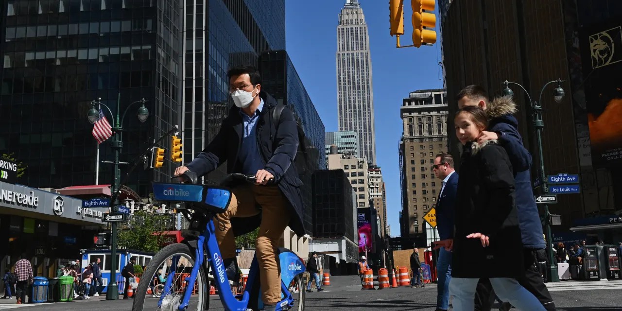 CDC Encourages Masks in Parts of U.S. as Covid19 Cases Rise Barron's