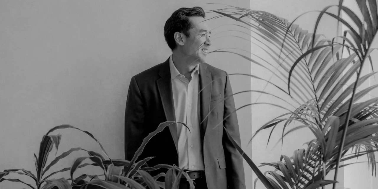 How Jon Cheigh and Cohen & Steers Win in Global Real Estate Barron's