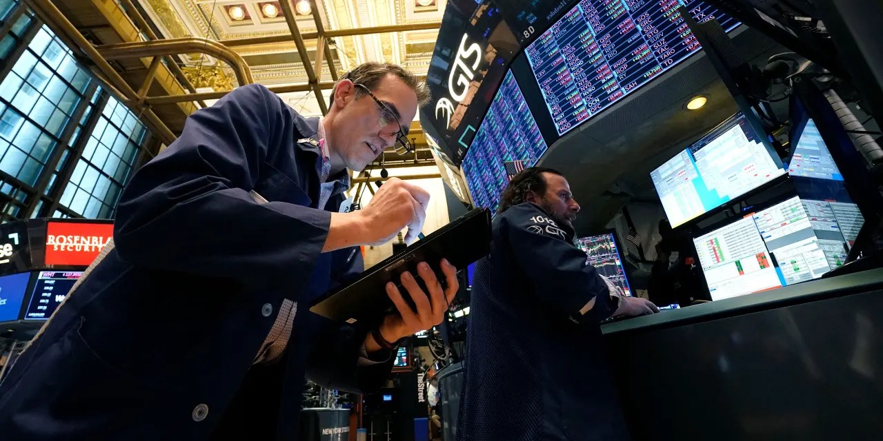 PacWest and Other Regional Bank Stocks Fall Further Overpasses For