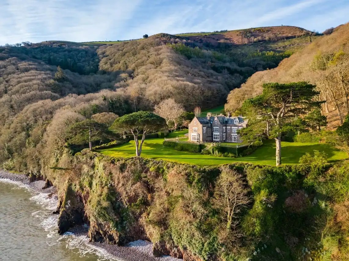 A Cliffside Mansion Asking £7 Million Has One of the Longest Driveways