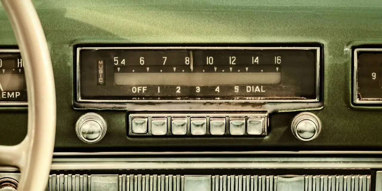 AM Car Radio Isn't Dead. Ford and Congress Want to Save It. Barron's