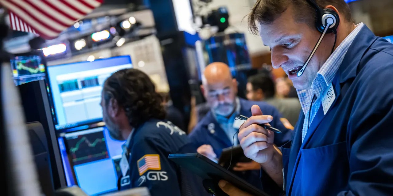 The Stock Market Is Dropping. Here's When to Start Worrying. Barron's