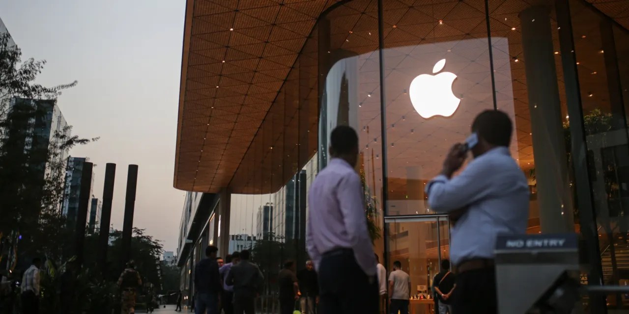 Apple Earnings Are Soon, and Analysts Keep Boosting Stock Target Prices Barron's