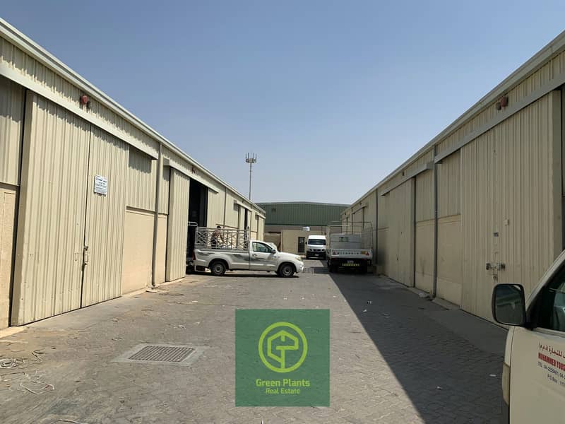 Ras Al Khor 40,000 Sq. Ft plot area with built in warehouse (total of