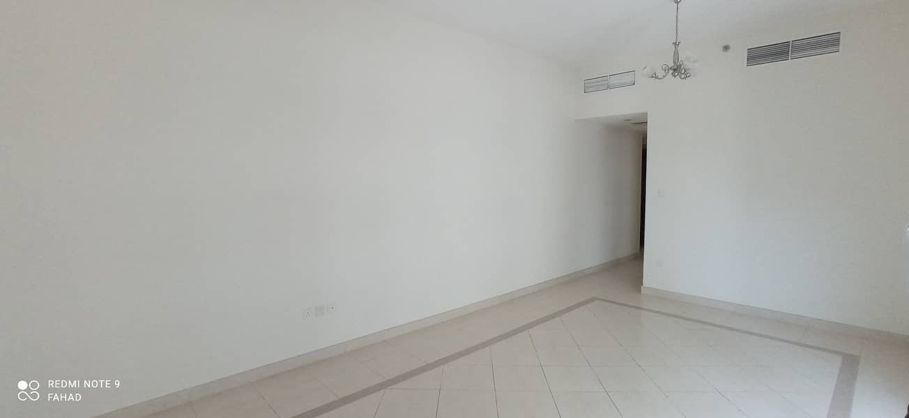 BRAND NEW BUILDING WITH 1 MONTH FREE, VERY HUGE 1BHK AVAILABLE ONLY