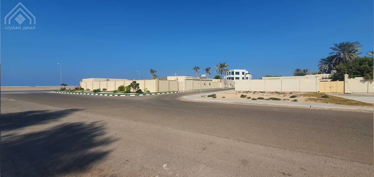 For sale concrete house 12,800 feet Umm Al Quwain Al Hawiyah near the