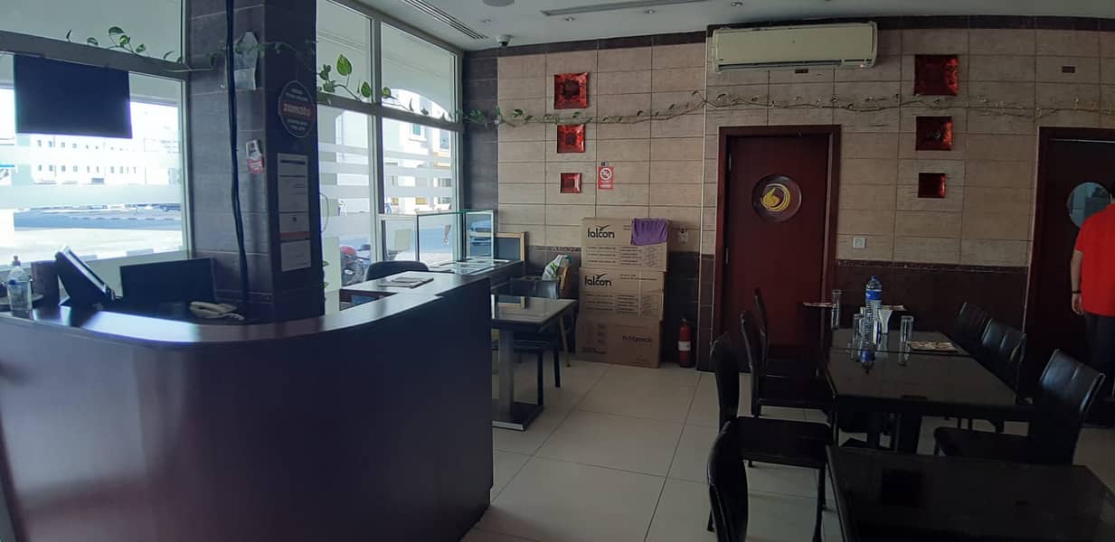 Running Restaurant business for sale china cluster