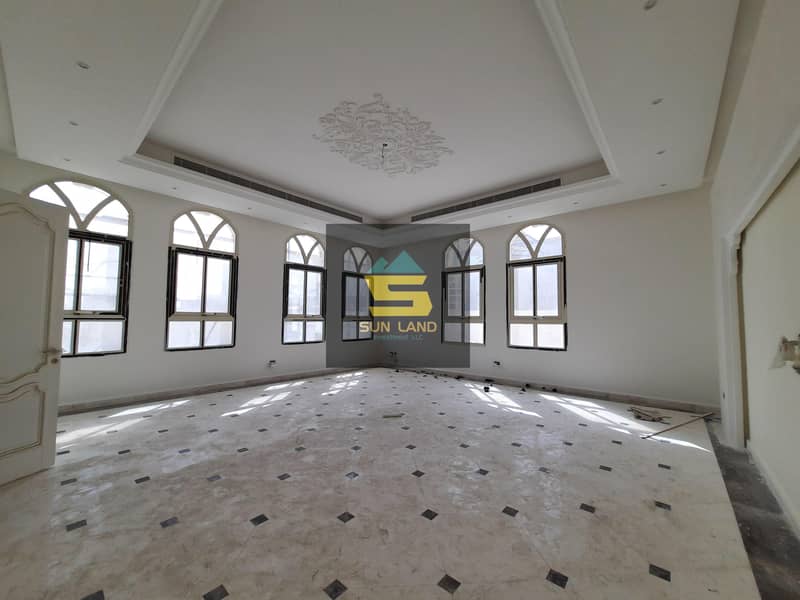 European Stylish Brand New villa 6 master bedrooms for