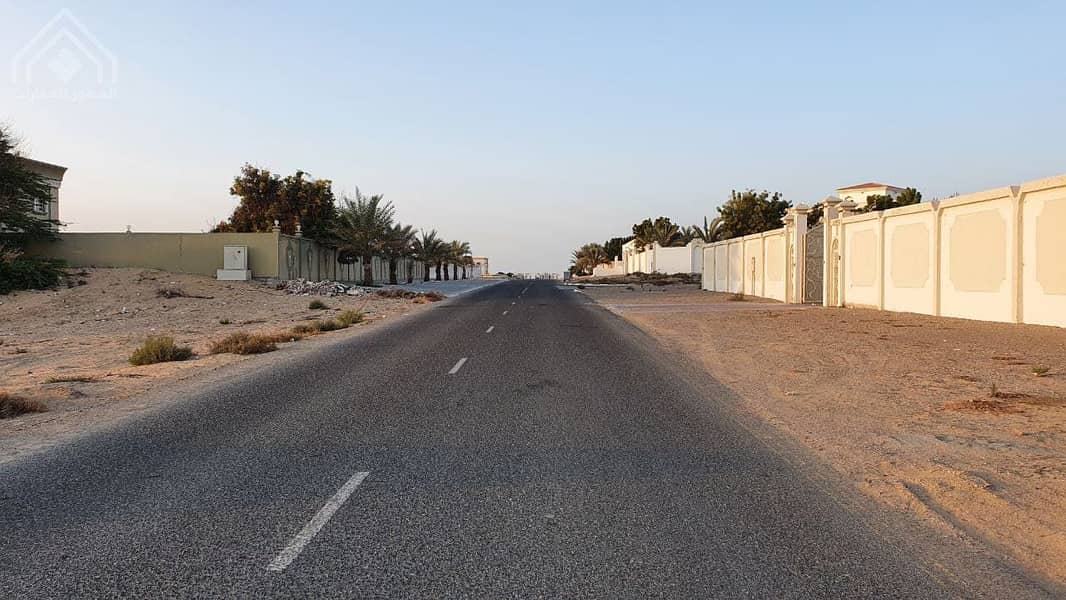 For sale residential land 20,000 feet (100 x 200) Umm Al Quwain Al