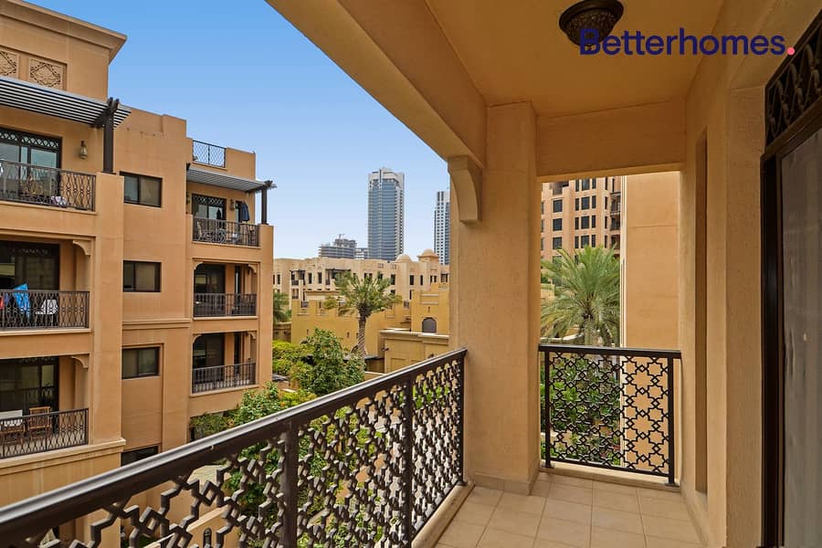 One Bedroom and Study Zanzebeel 2 VOT