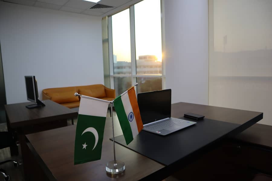 Bur Dubai，Oud Metha，Al Fajer Complex 12000 AED 7500754