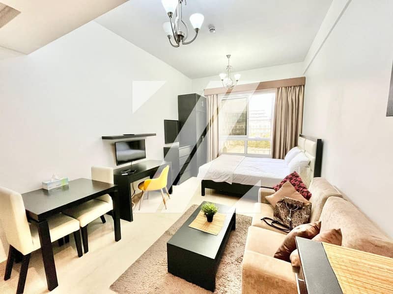 Jumeirah Village Circle (JVC)，JVC District 10，Hanover Square 42000 AED